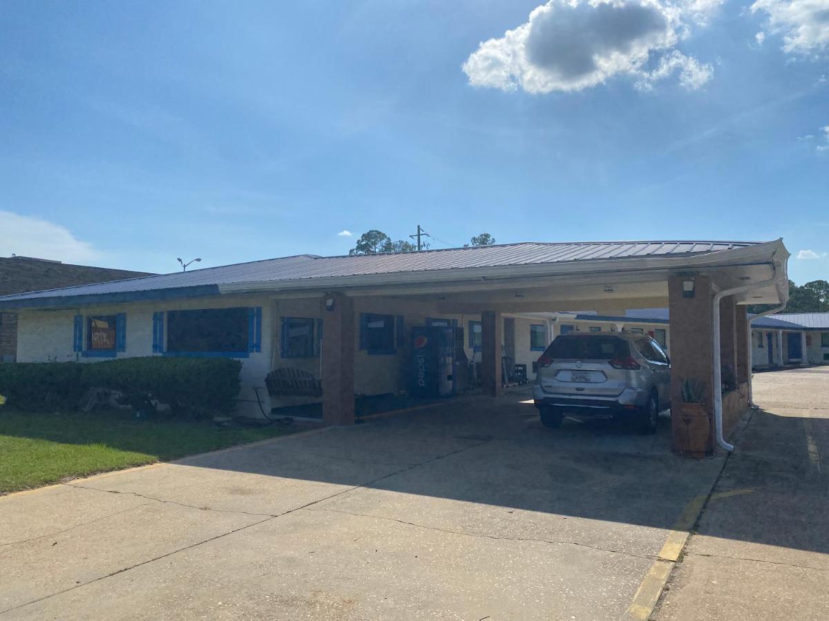Budget Inn Alma Exterior photo